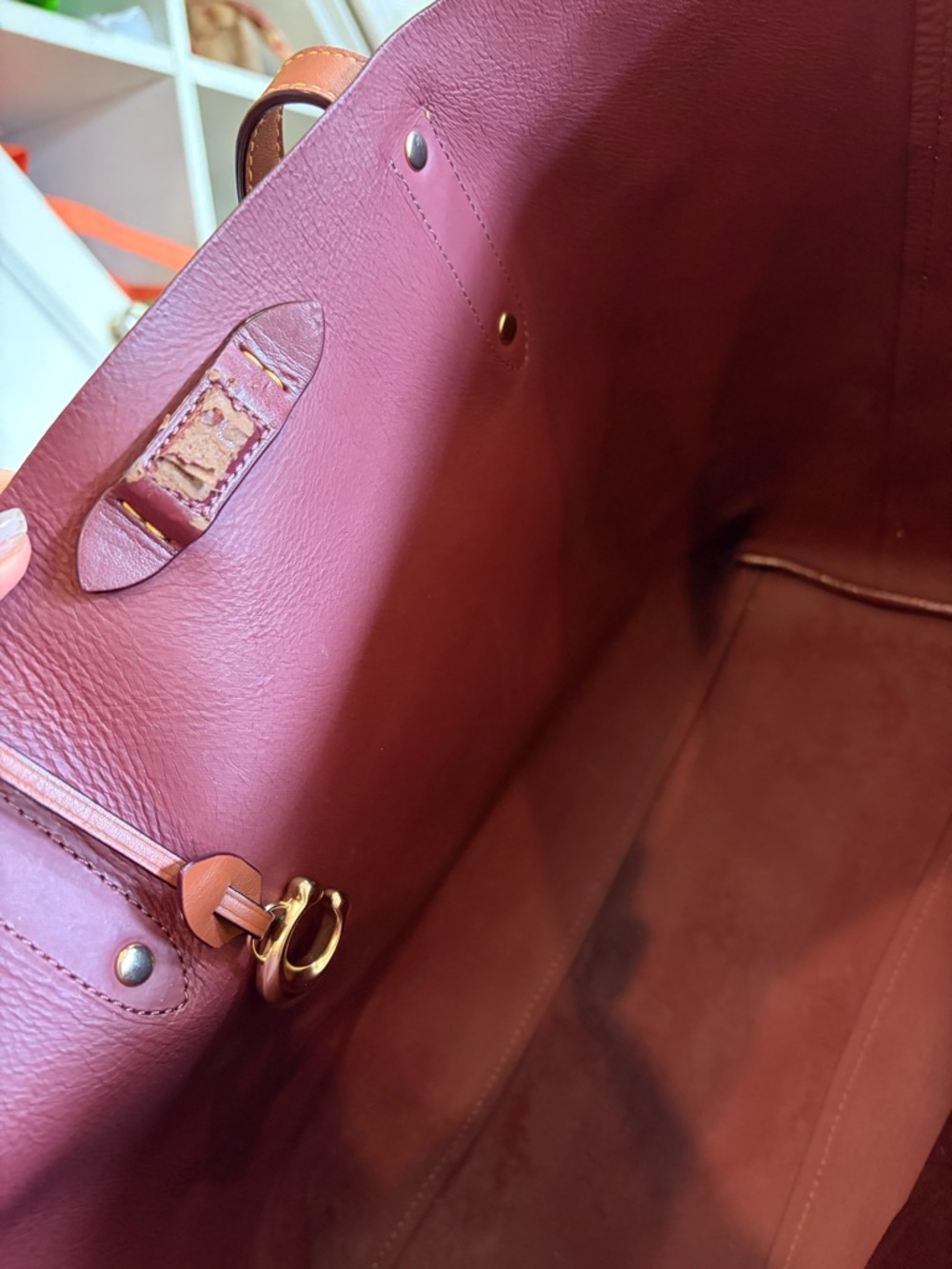 Coach Central Tote 39 - Picture 15 of 16